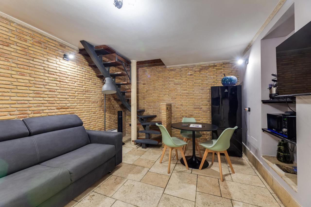 Apartament Lares Navona Rzym Zewnętrze zdjęcie