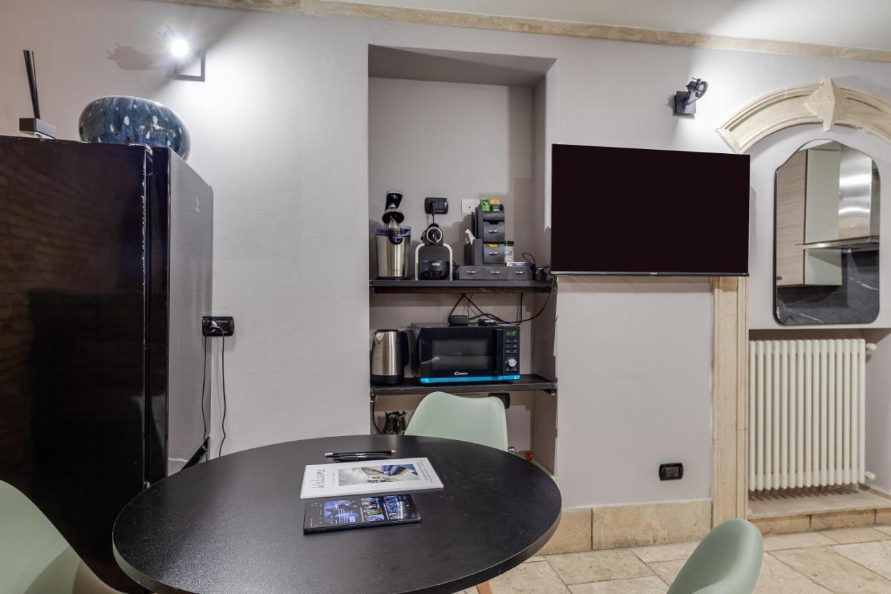 Apartament Lares Navona Rzym Zewnętrze zdjęcie