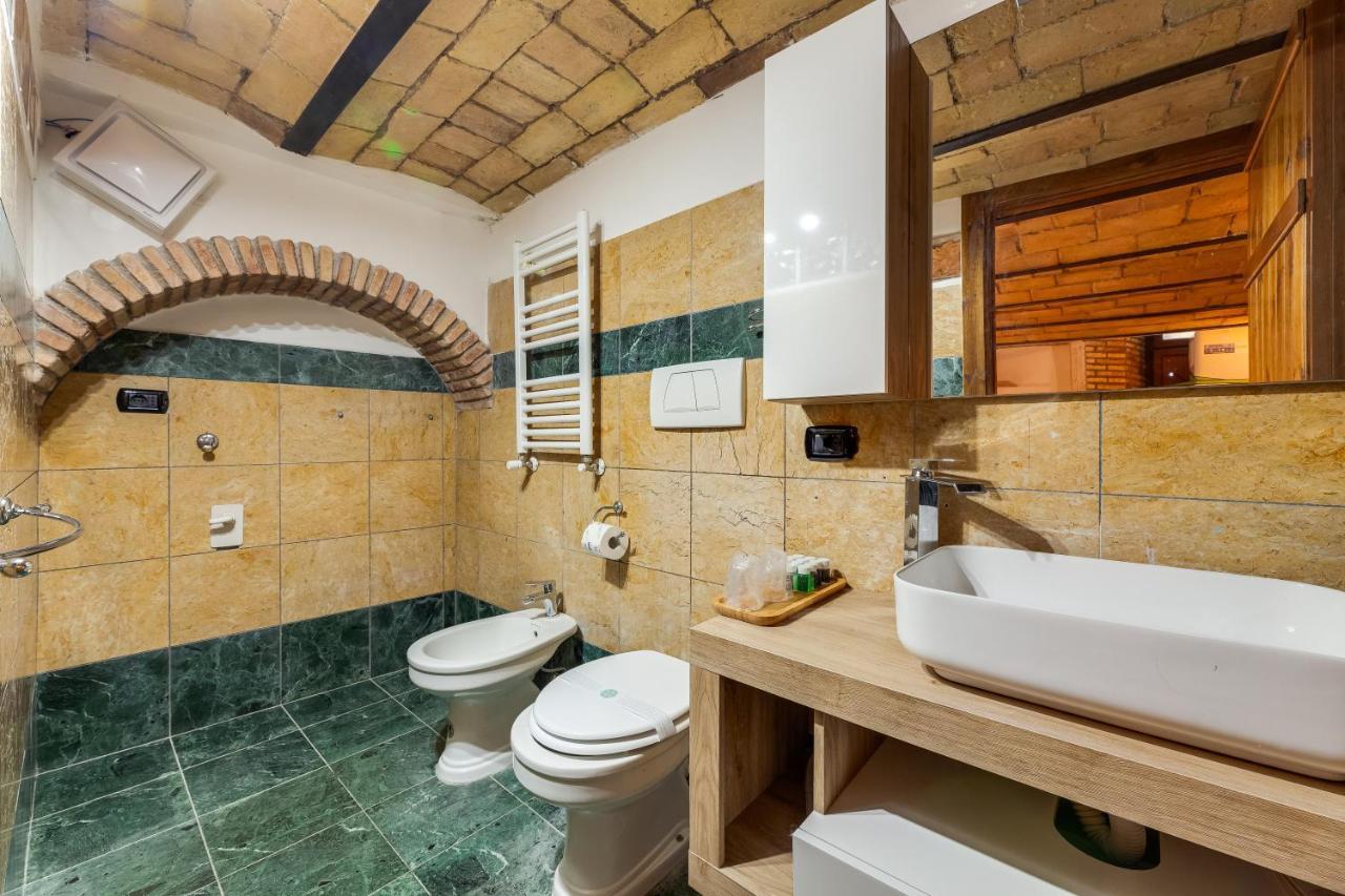 Apartament Lares Navona Rzym Zewnętrze zdjęcie