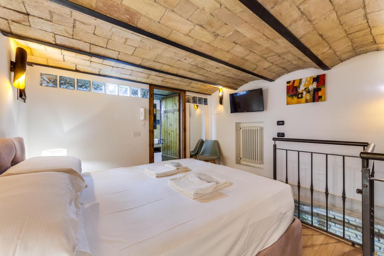 Apartament Lares Navona Rzym Zewnętrze zdjęcie